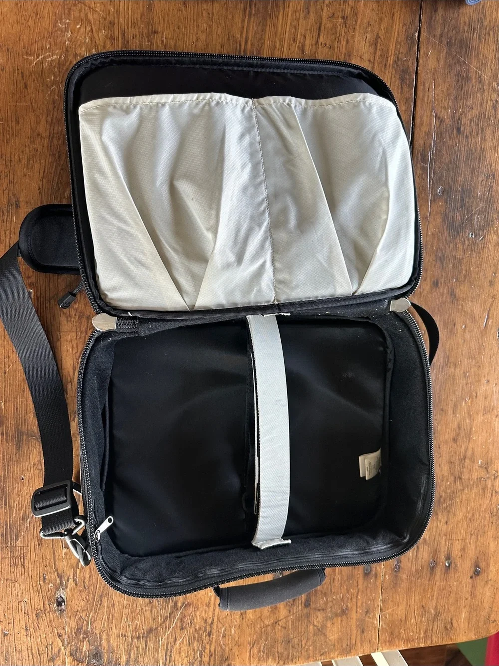 The North Face Gray Messenger/Laptop  Bag with Black Strap